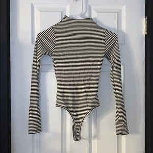 Mock Turtle Neck Loetard